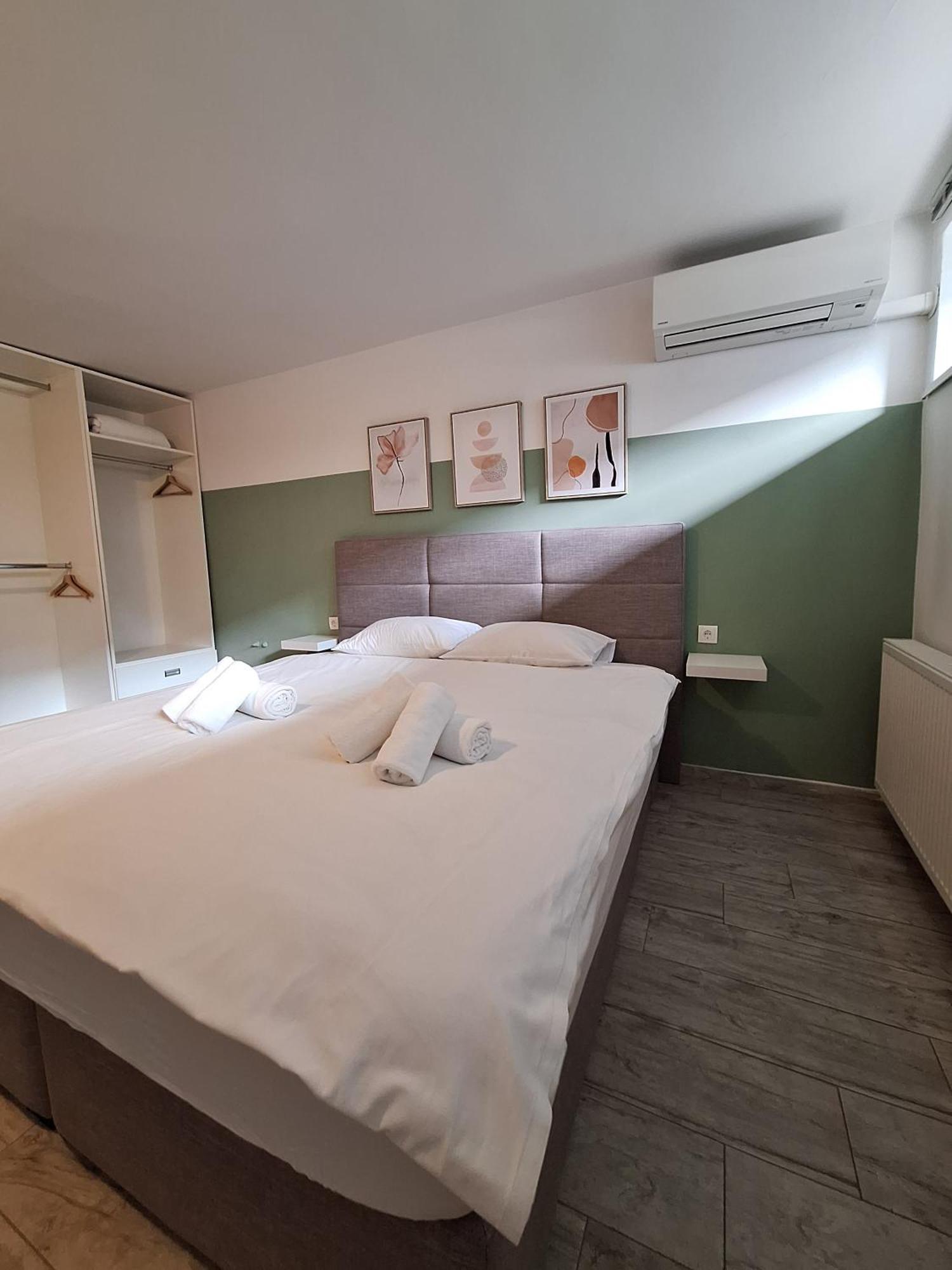 Comfort Rooms Remiza - Free Private Parking - Self Check-In Zagreb Exterior foto